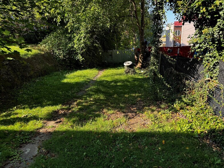 More Photos Of 102 Pine St, Towanda Apartments For Sale