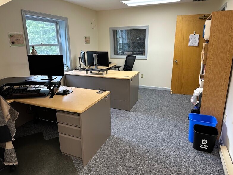 More Photos Of 501 South St, Bow Medical For Lease