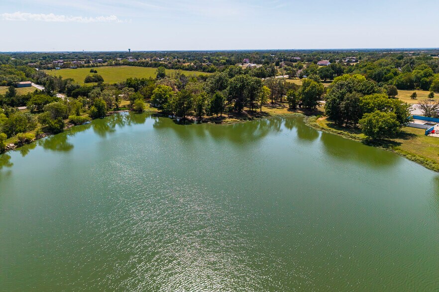 More Photos Of 2206 E 101st St N, Valley Center Specialty For Sale