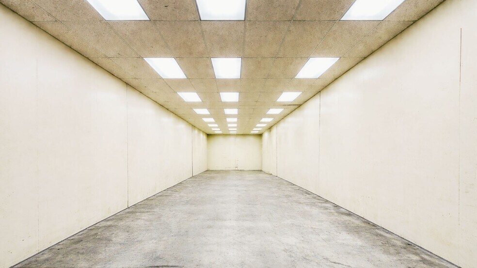 More Photos Of 3975 Moreland Ave, Conley Industrial For Lease