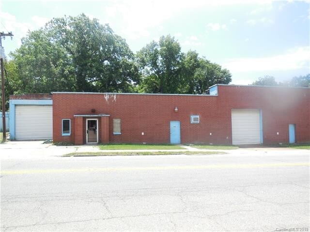 More Photos Of 181 Saluda St, Chester Warehouse For Lease