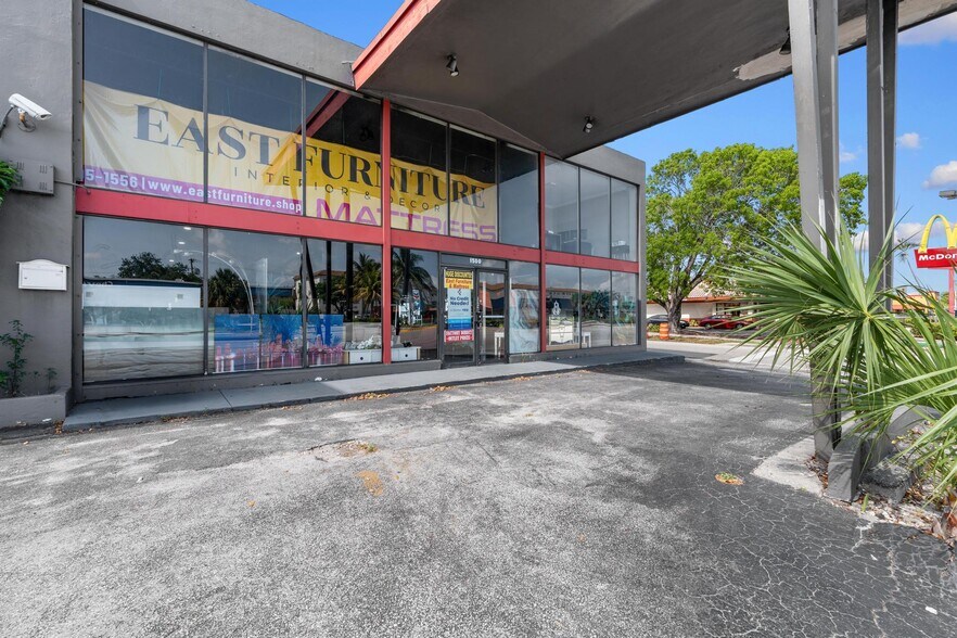 More Photos Of 1500 E Commercial Blvd, Fort Lauderdale Freestanding For Sale
