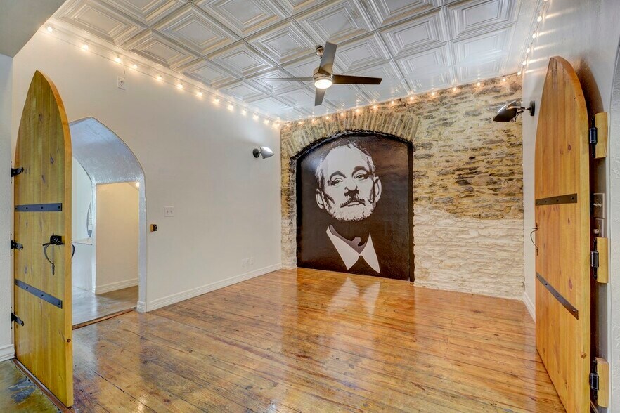 More Photos Of 503 Neches St, Austin Loft Creative Space For Lease