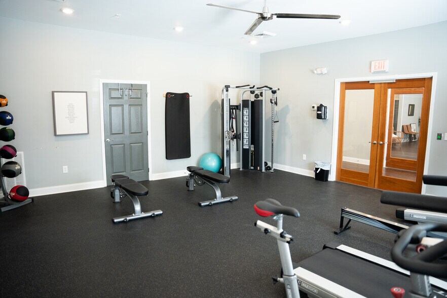 More Photos Of 2701 Sevier Ave, Knoxville Apartments For Sale