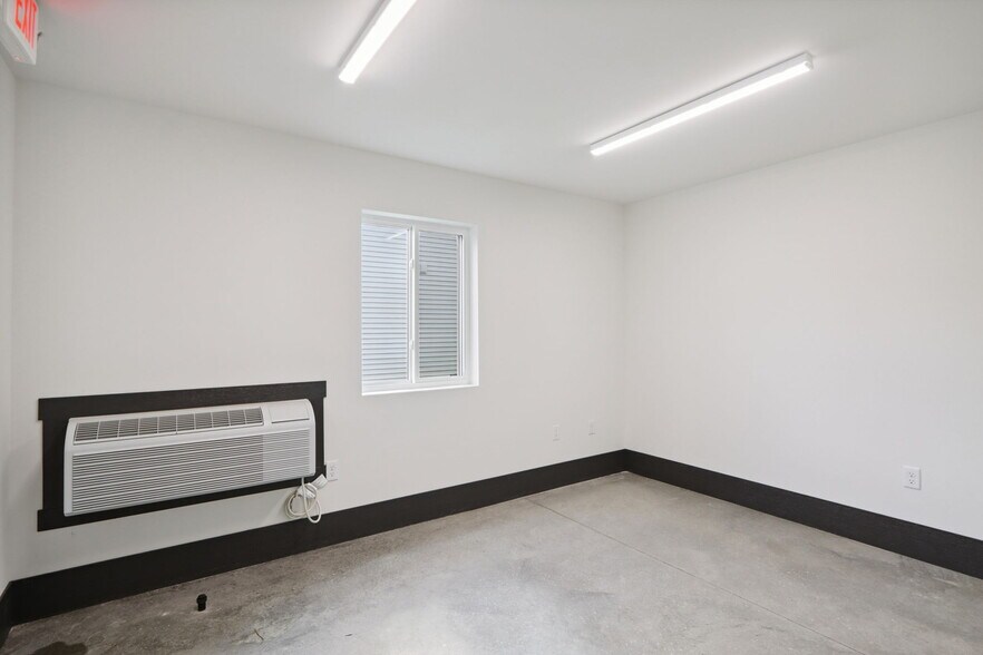 More Photos Of 407 Wengel dr, Reedsburg Light Manufacturing For Lease