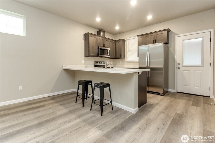 More Photos Of 4509 6th Ave, Tacoma Apartments For Sale