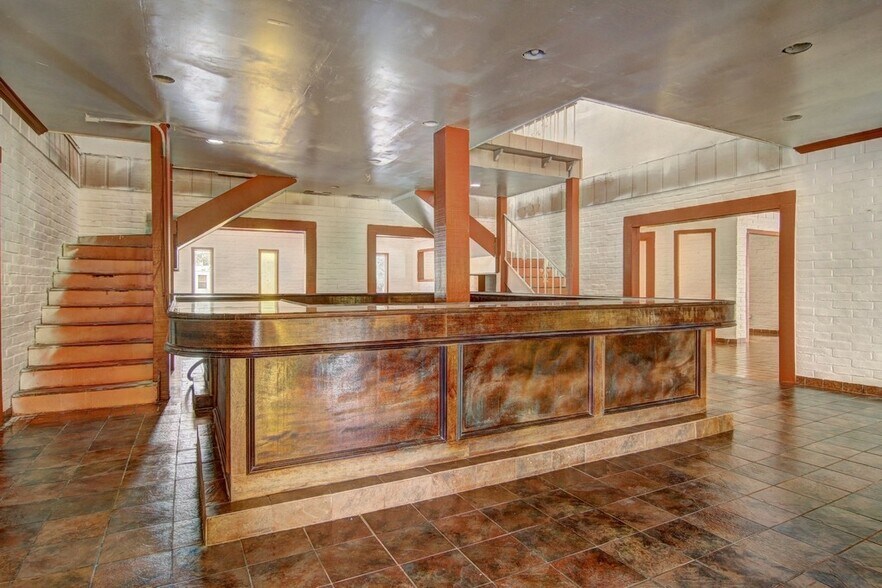 More Photos Of 4061 Highway 35 N, Rockport Restaurant For Lease