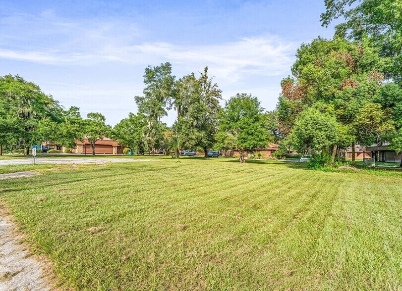 More Photos Of 949 Cesery Blvd, Jacksonville Land For Sale