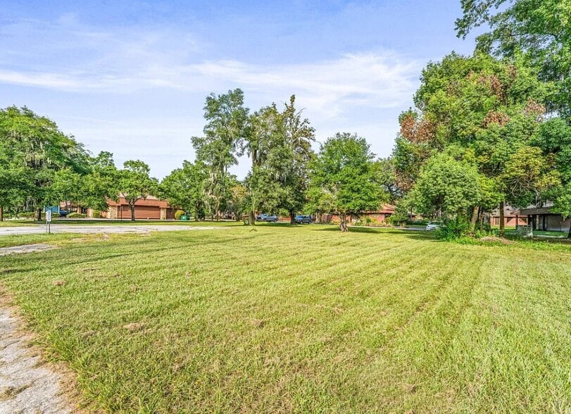 More Photos Of 949 Cesery Blvd, Jacksonville Land For Sale