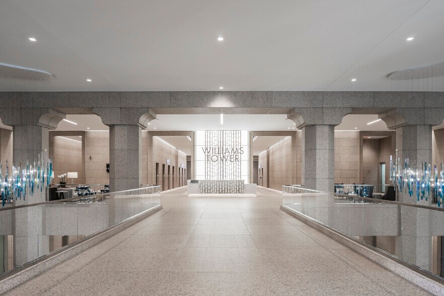 More Photos Of 2800 Post Oak Blvd, Houston Coworking Space