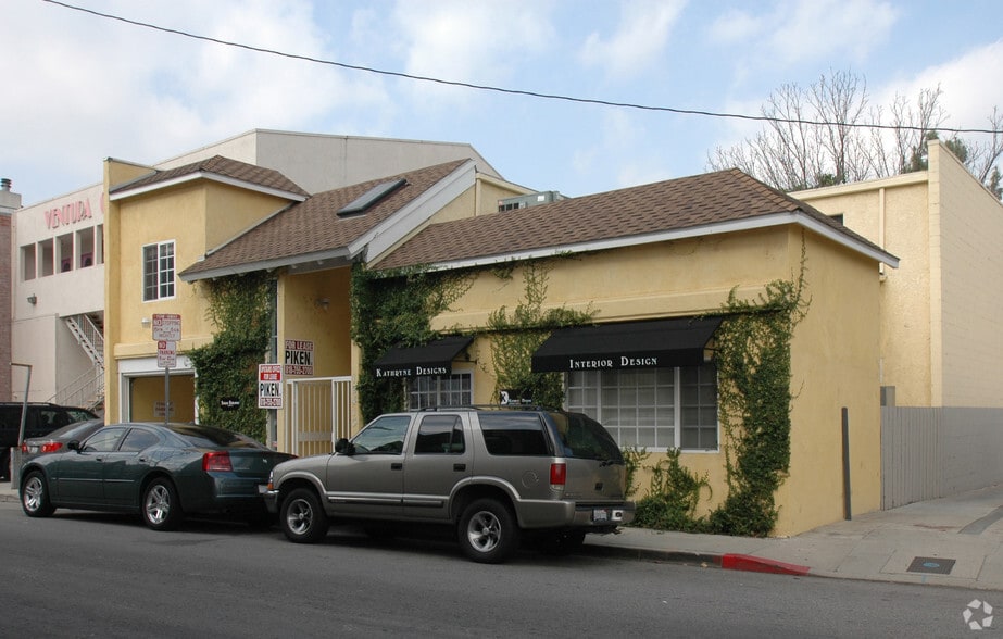 More Photos Of 12413 Ventura Ct, Studio City Office For Lease