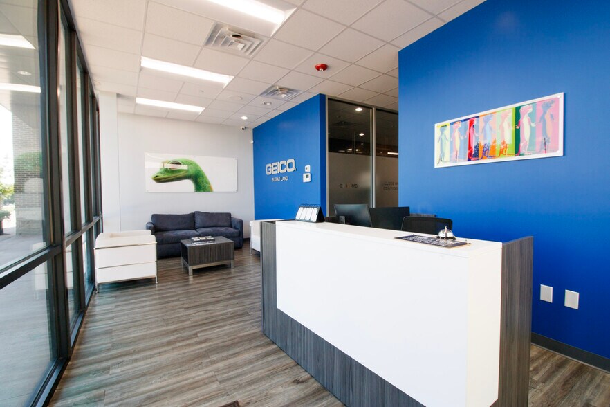 More Photos Of 350-400 Promenade Way, Sugar Land Unknown For Lease