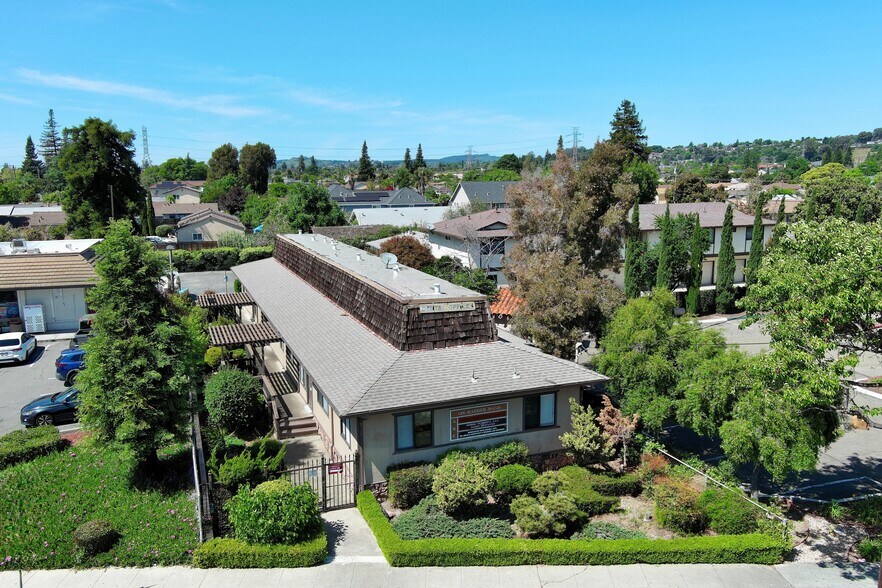 More Photos Of 146 Harder Rd, Hayward Medical For Sale