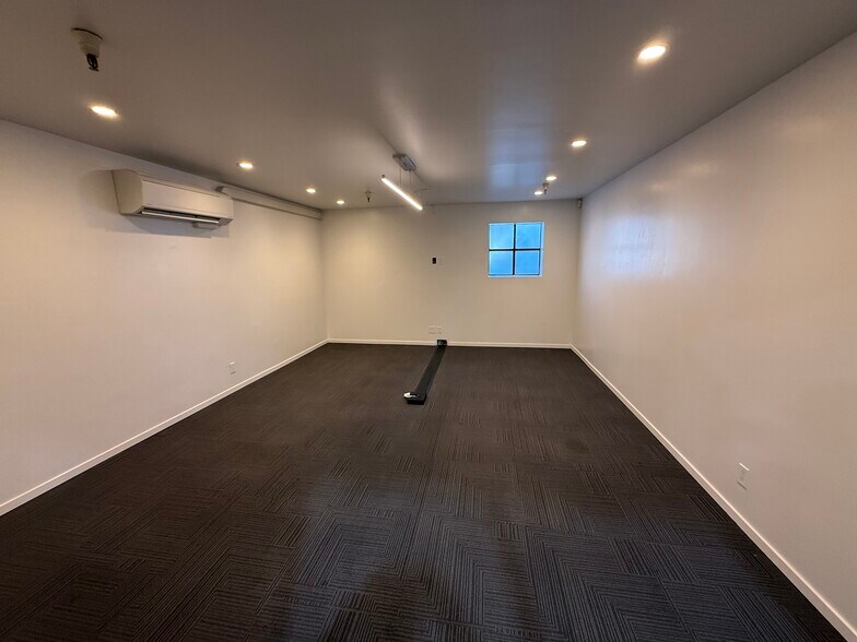 More Photos Of 710 Bancroft Way, Berkeley Warehouse For Lease