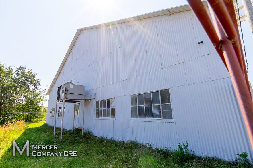More Photos Of 340 S Eckroat St, Oklahoma City Unknown For Lease