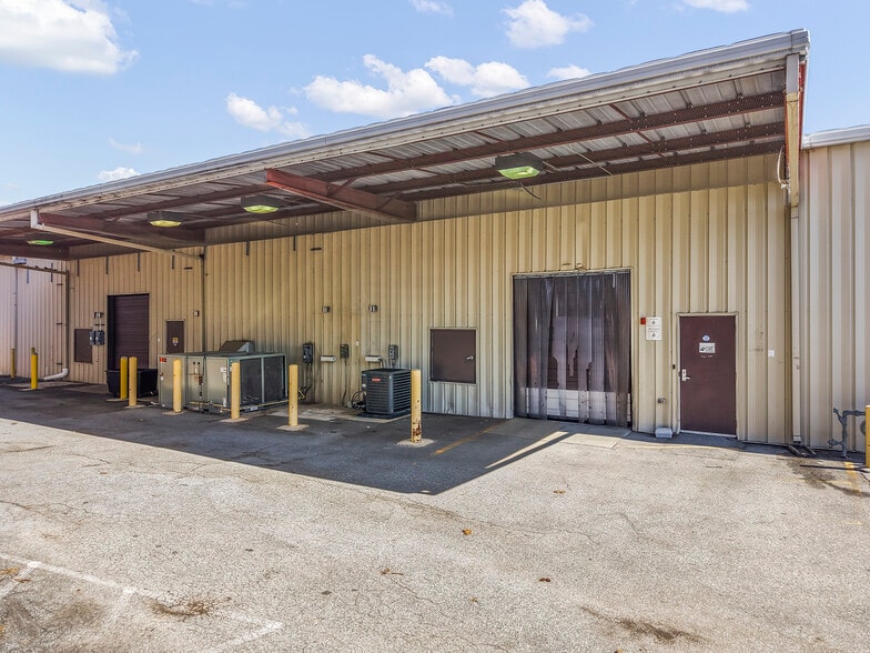 More Photos Of 3655 Reed St, Winston-Salem Warehouse For Sale