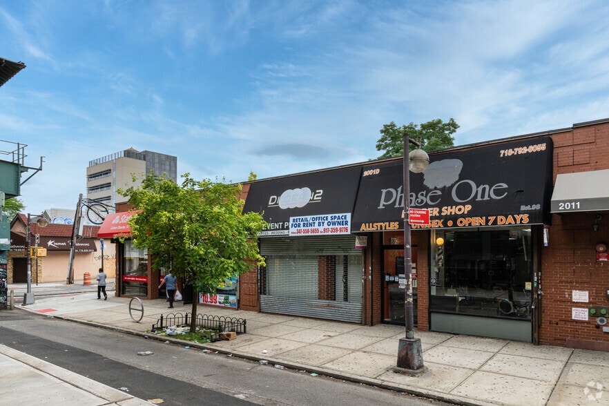 More Photos Of 2001-2011 Westchester Ave, Bronx Storefront For Lease