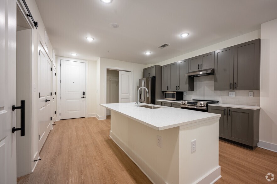 More Photos Of 3311 Hood Ave, Chamblee Apartments For Lease