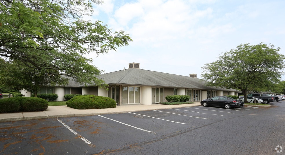 More Photos Of 6631 Commerce Pky, Dublin Light Distribution For Sale