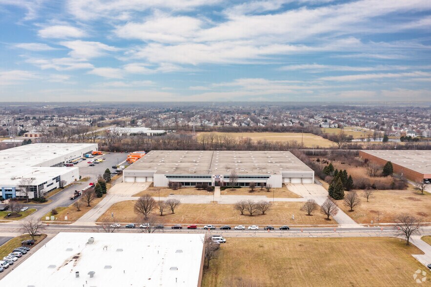 820 Frontenac Rd, Naperville, IL 60563 Industrial For Lease