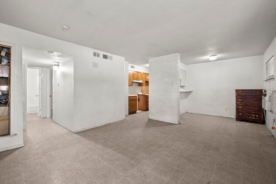 More Photos Of 110 Mary Louise Dr, San Antonio Apartments For Sale