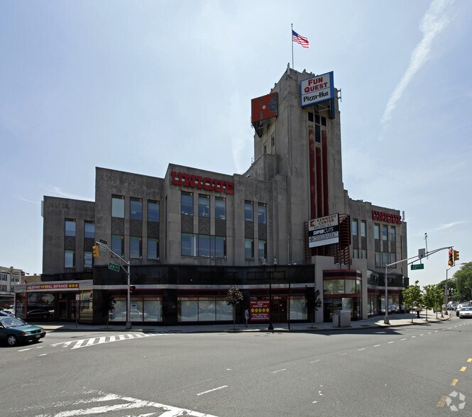 More Photos Of 3196 Kennedy Blvd, Union City Unknown For Lease