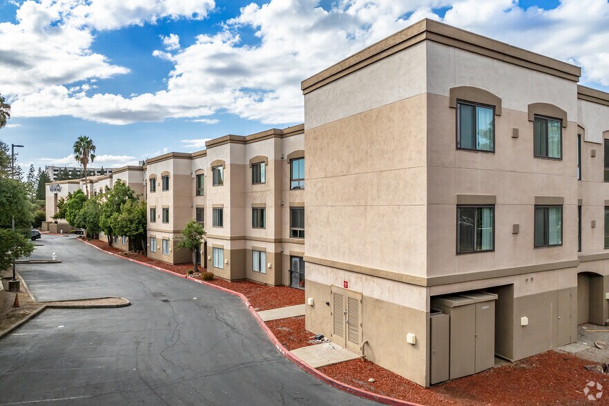 More Photos Of 11260 Point East Dr, Rancho Cordova Apartments For Sale