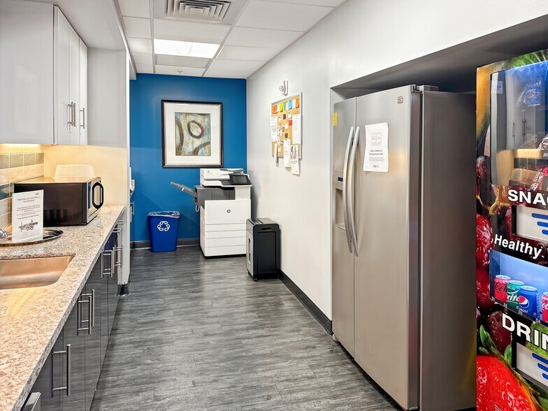 More Photos Of 1615 S Congress Ave, Delray Beach Coworking Space
