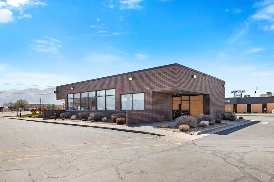More Photos Of 2714 S 300 W, Salt Lake City Bank For Sale