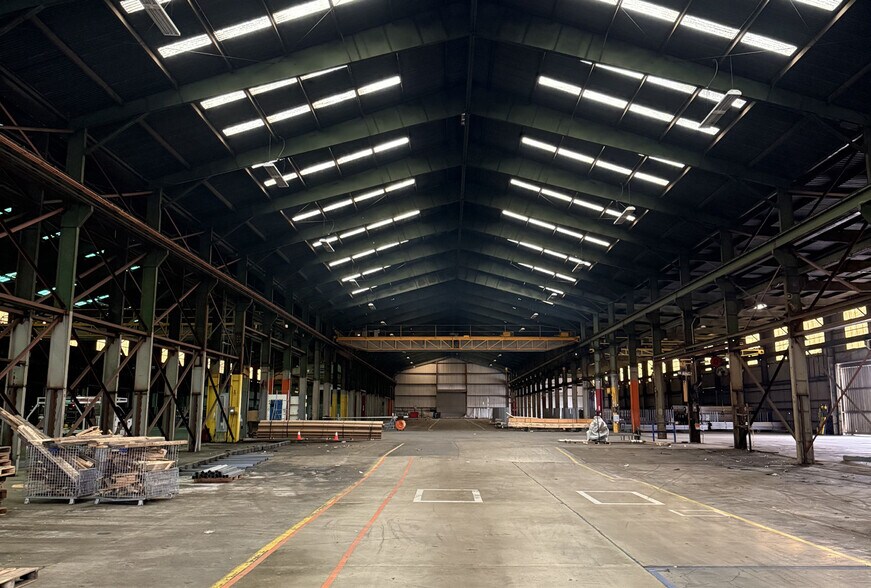 More Photos Of 1301-1345 E Lexington Ave, Pomona Warehouse For Sale