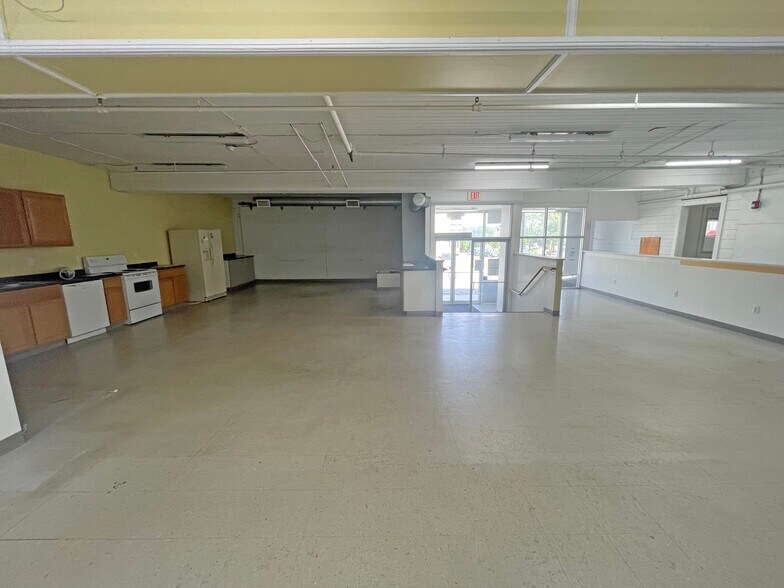 More Photos Of 29 Hampshire St, Auburn Office For Sale
