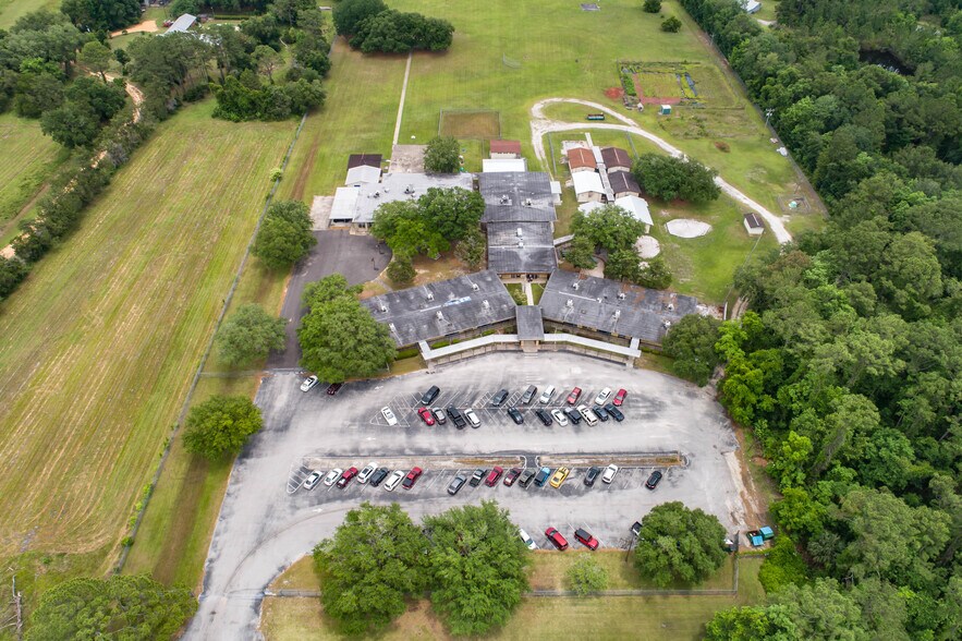 More Photos Of 156 Horseman Club Rd, Palatka Schools For Sale