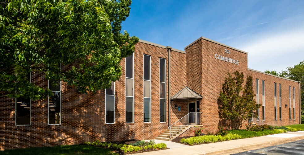 More Photos Of 256 Chapman Rd, Newark Unknown For Lease