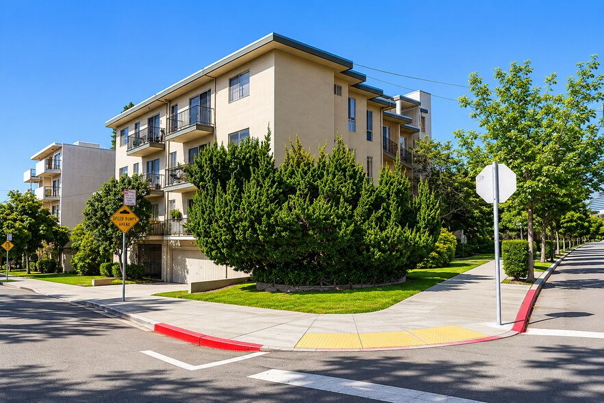More Photos Of 469 Van Buren Ave, Oakland Apartments For Sale