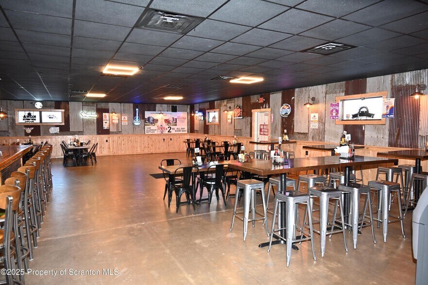 More Photos Of 11143 State Route 29, Montrose Restaurant For Sale