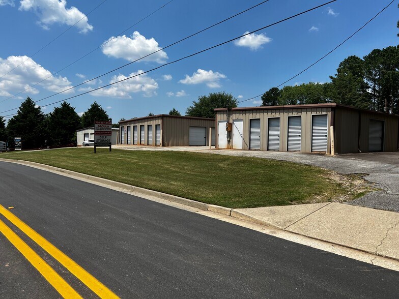 Primary Photo Of 280 McMillan rd, Dacula Self Storage For Sale