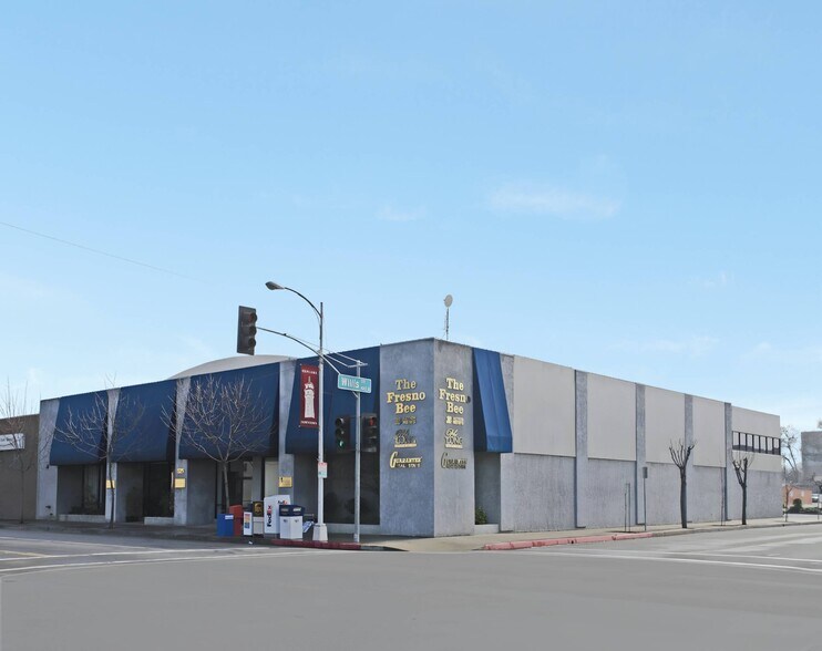 Primary Photo Of 525 W Main St, Visalia Office For Lease