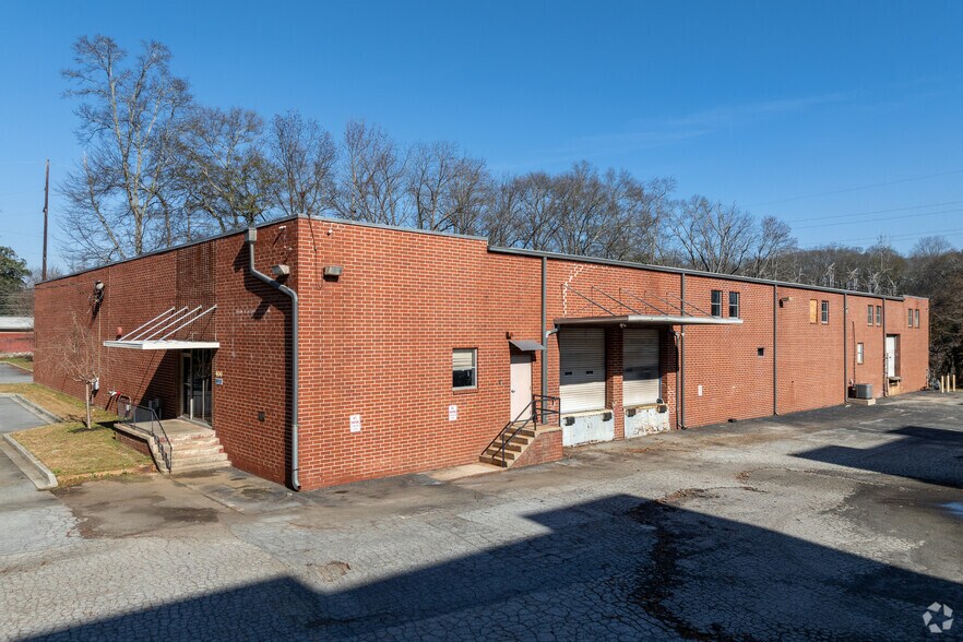 More Photos Of 400 Grant Cir SE, Atlanta Light Manufacturing For Lease