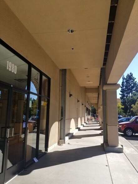 More Photos Of 1916-2000 Driscoll Rd, Fremont Storefront For Sale