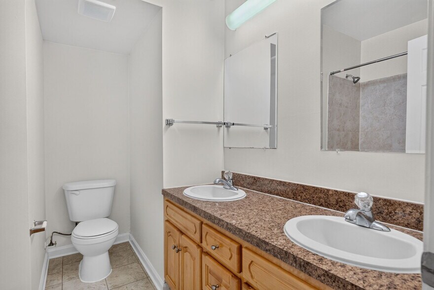 More Photos Of 1271-1275 Meigs Pl NE, Washington Apartments For Sale