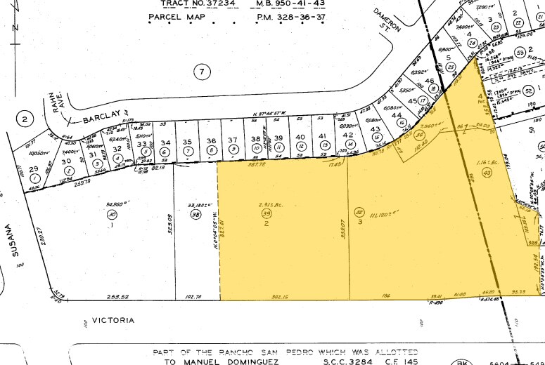More Photos Of 105-161 W Victoria St, Long Beach Light Manufacturing For Lease