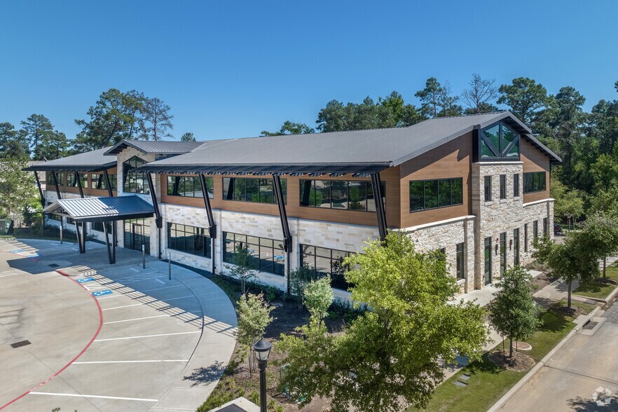 More Photos Of 26424 Strake, The Woodlands Medical For Lease