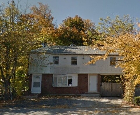 More Photos Of 400 Main St, Reading Office Residential For Sale