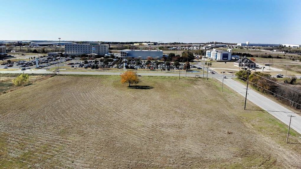 More Photos Of 2410 N Rockford Rd, Ardmore Land For Sale