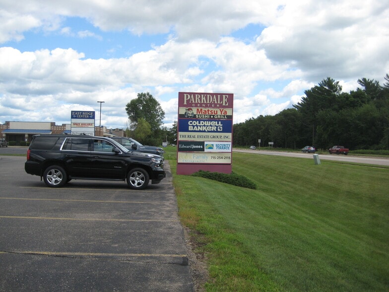 More Photos Of 5725 Windy Dr, Stevens Point Storefront For Sale