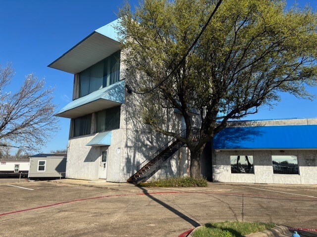 More Photos Of 4355 Interstate 30, Mesquite Office For Lease
