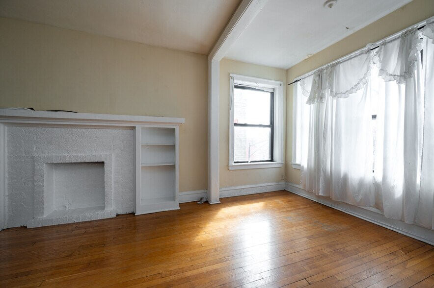 More Photos Of 7763 S South Shore Dr, Chicago Apartments For Sale