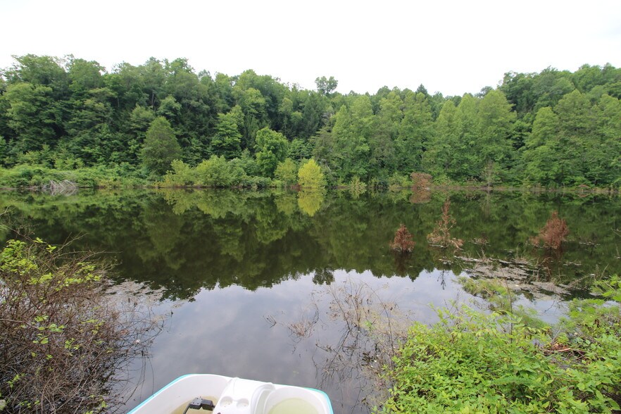 More Photos Of 11251 Highway 90, Parkers Lake Hotel For Sale