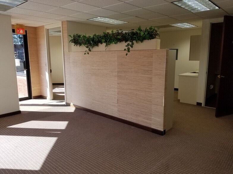 More Photos Of 348 Southport Cir, Virginia Beach Medical For Lease