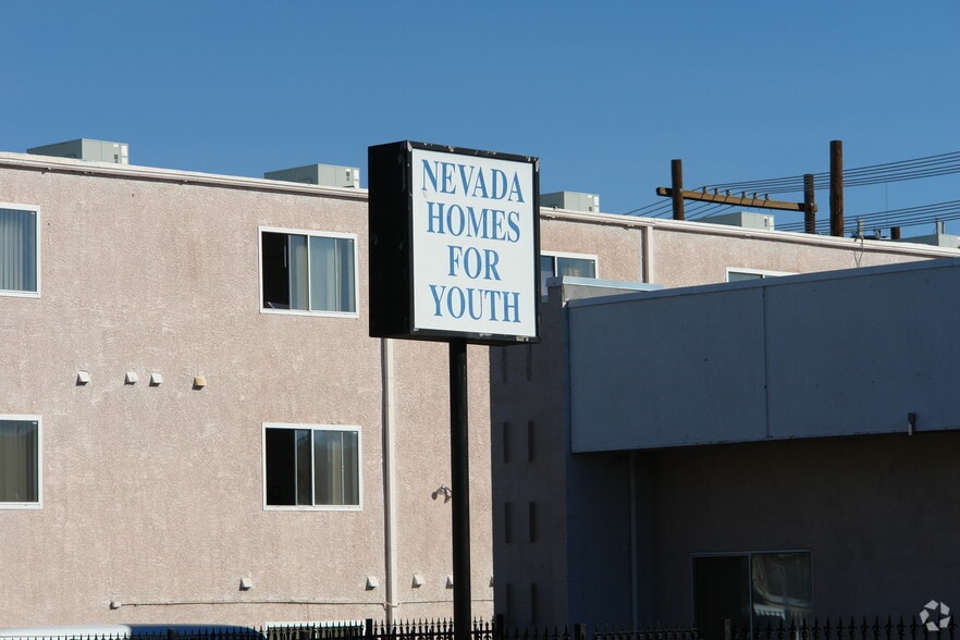 More Photos Of 525 13th St. South, Las Vegas Office Residential For Sale